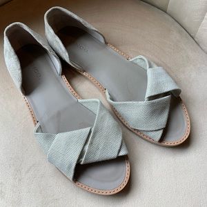 Vince sandals